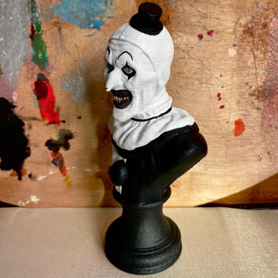 Creepy Clown Statue