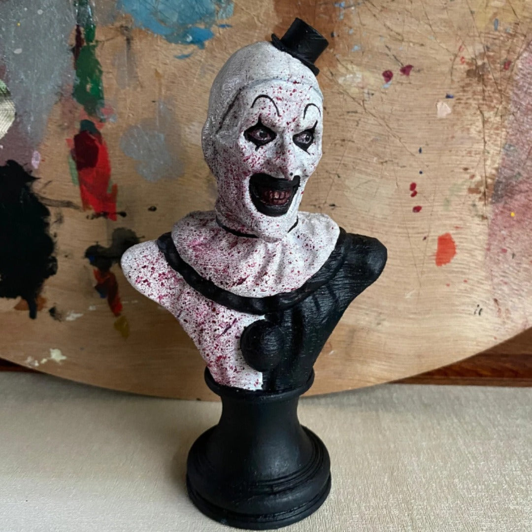 Creepy Clown Statue